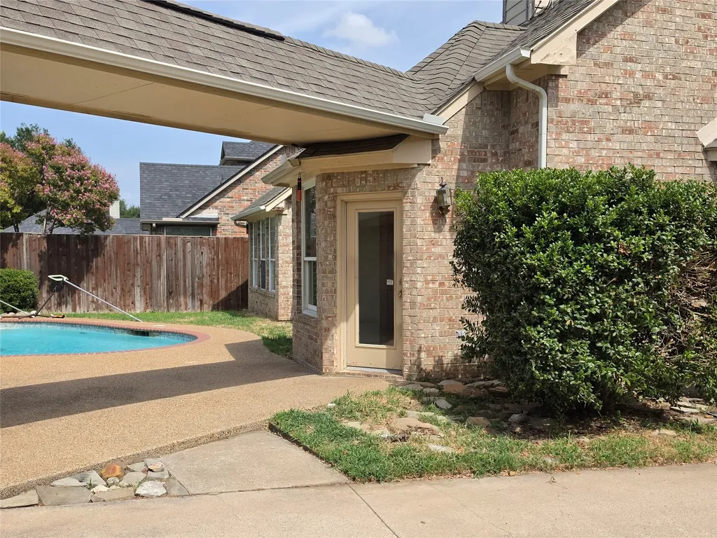 2720 Springhill Drive Grapevine TX 76051