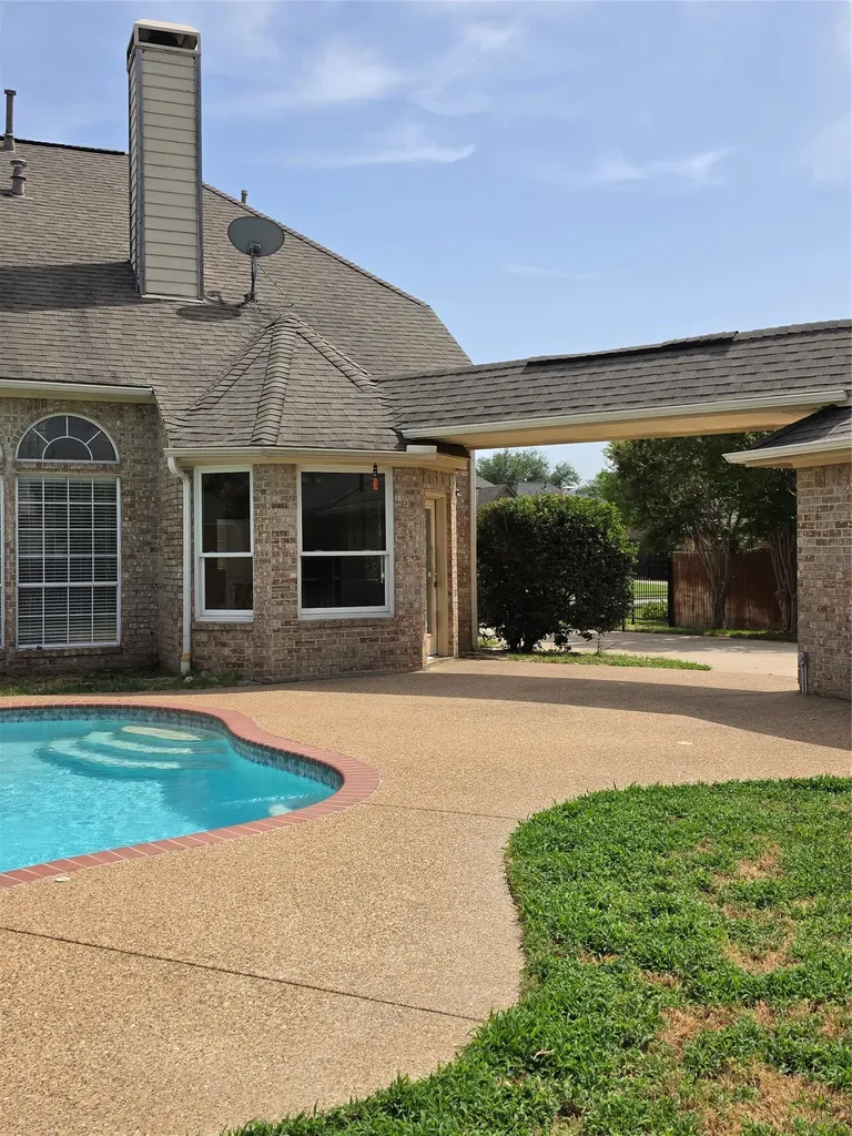2720 Springhill Drive Grapevine TX 76051