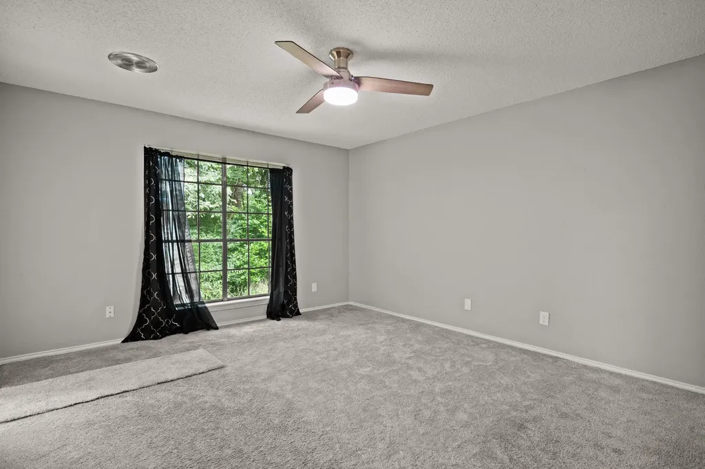 105 Kent Drive Pittsburg TX 75686