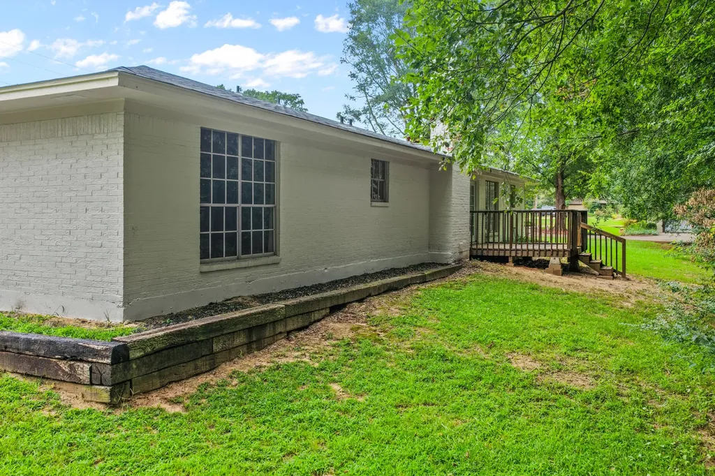 105 Kent Drive Pittsburg TX 75686