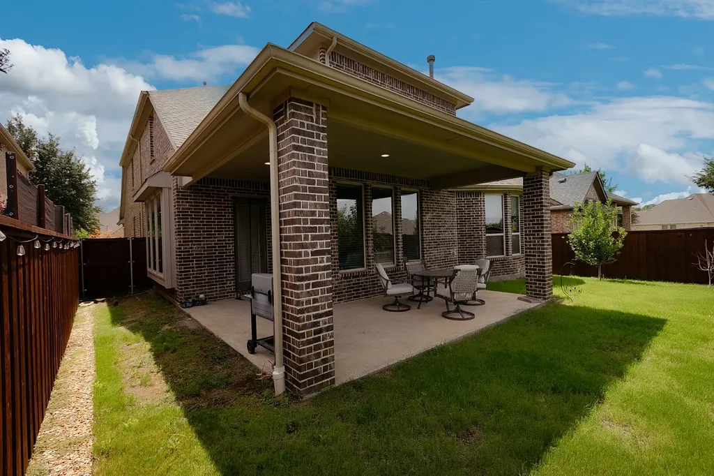 4637 Seabiscuit Street Carrollton TX 75010