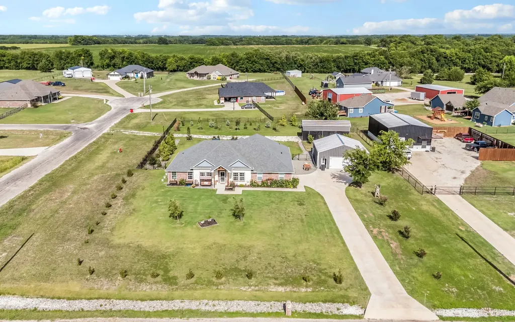 296 Hidden Meadow Trail Leonard TX 75452