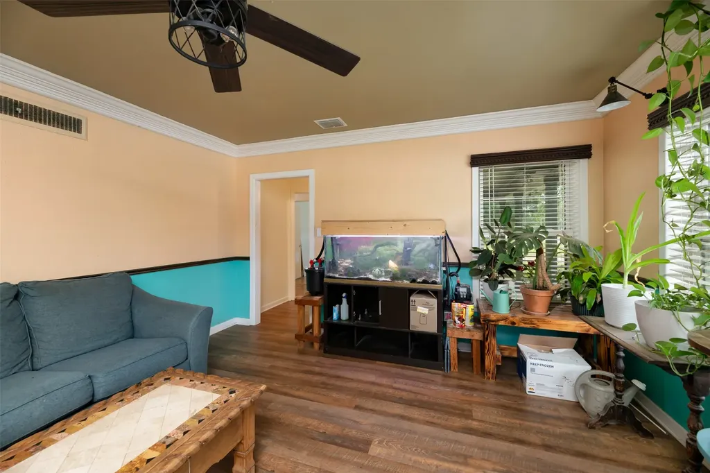 1202 NW 4th Avenue Mineral Wells TX 76067