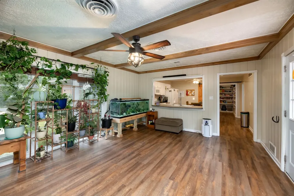 1202 NW 4th Avenue Mineral Wells TX 76067