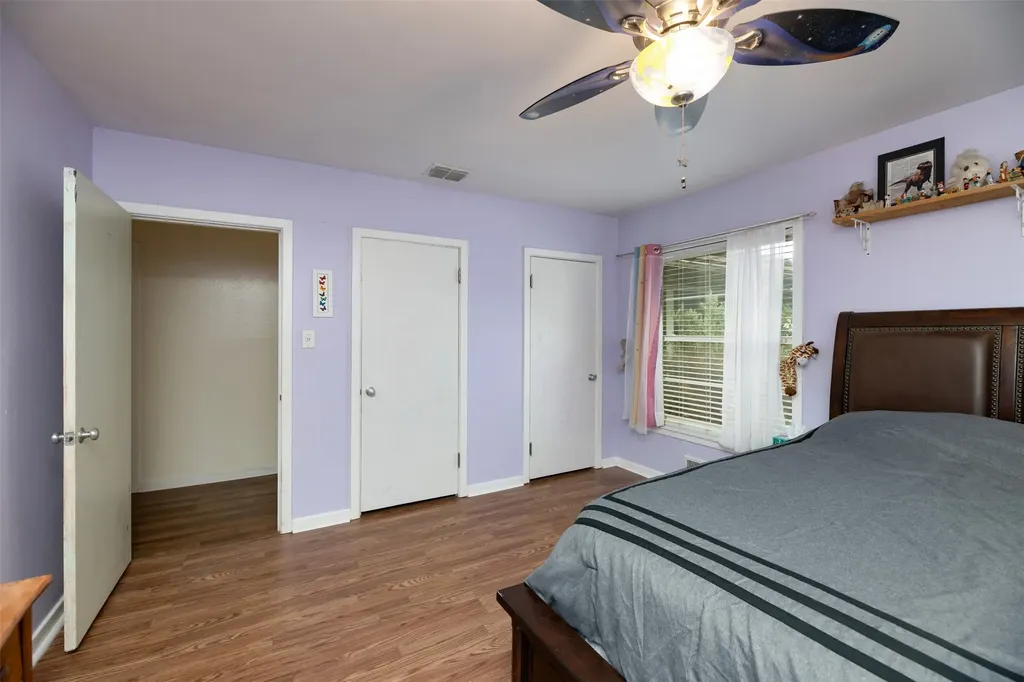 1202 NW 4th Avenue Mineral Wells TX 76067