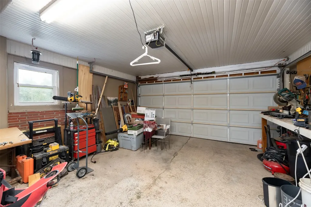 1202 NW 4th Avenue Mineral Wells TX 76067