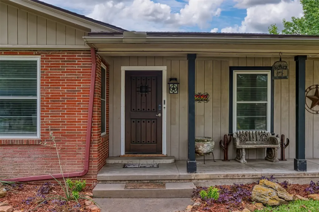 1202 NW 4th Avenue Mineral Wells TX 76067