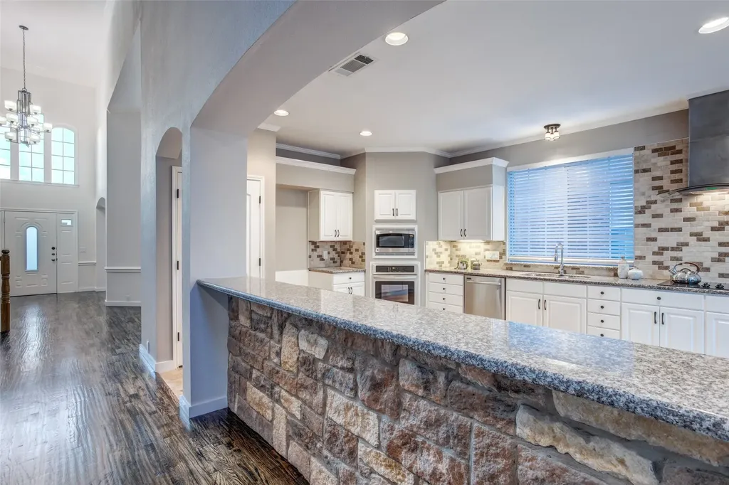 2720 Westmoreland Drive Plano TX 75093
