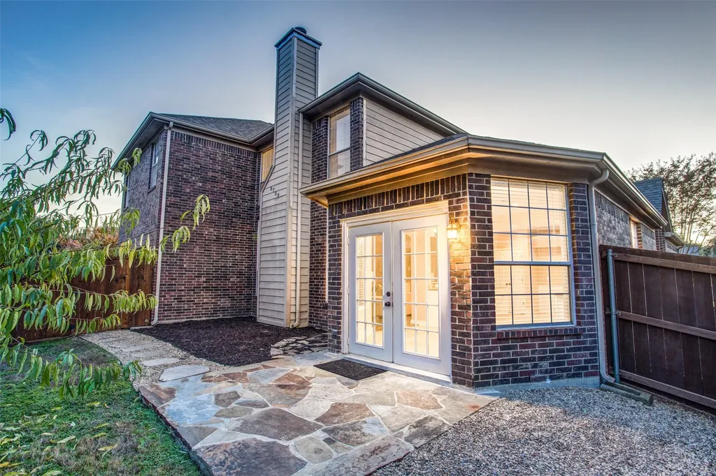2720 Westmoreland Drive Plano TX 75093
