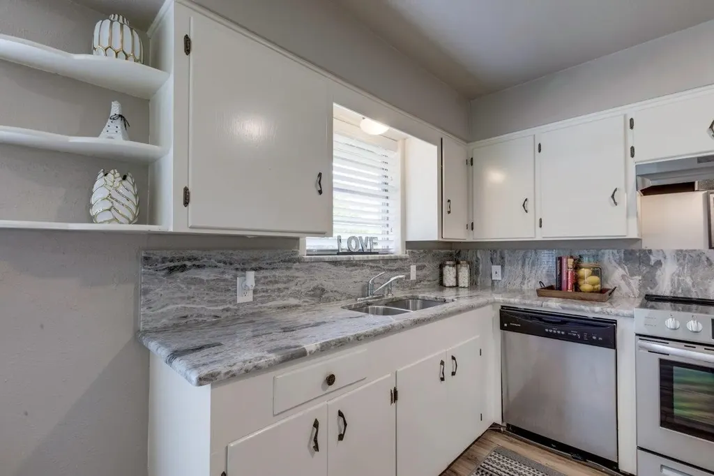 115 Rebecca Road Sunnyvale TX 75182