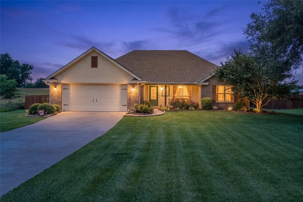 2039 Park Springs Road Sulphur Springs TX 75482
