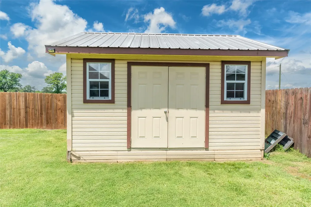 2039 Park Springs Road Sulphur Springs TX 75482