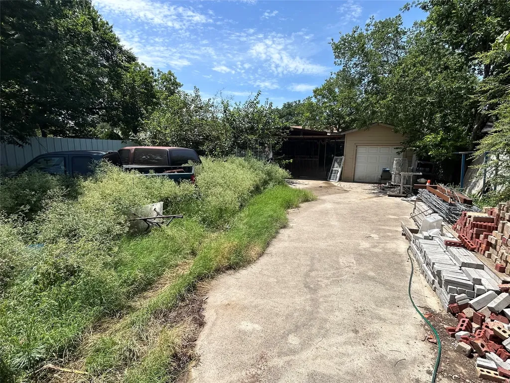 6709 Lovett Avenue Dallas TX 75227