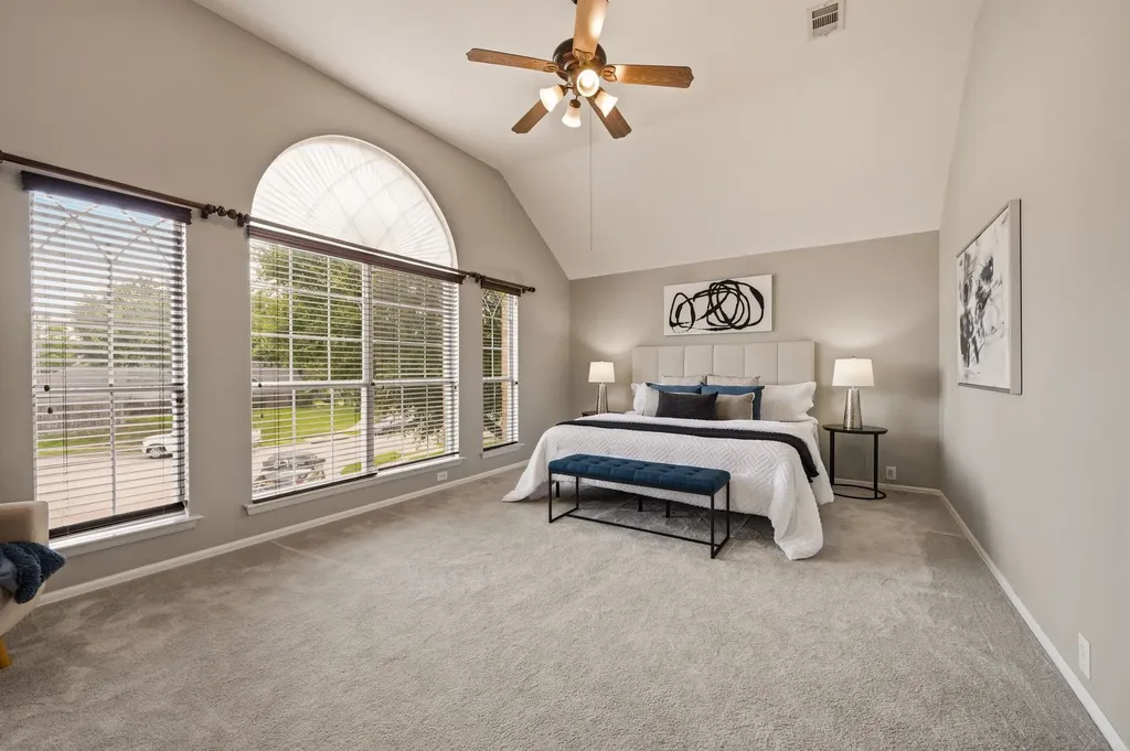 7933 Spring Run North Richland Hills TX 76182