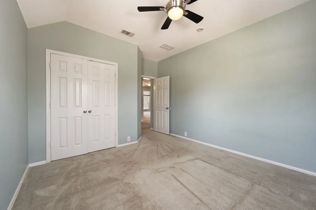 7933 Spring Run North Richland Hills TX 76182
