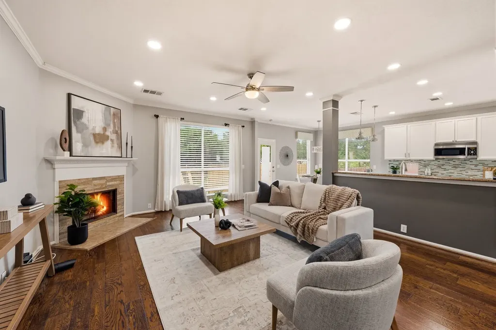 7933 Spring Run North Richland Hills TX 76182
