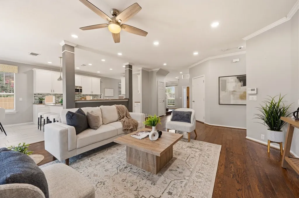 7933 Spring Run North Richland Hills TX 76182