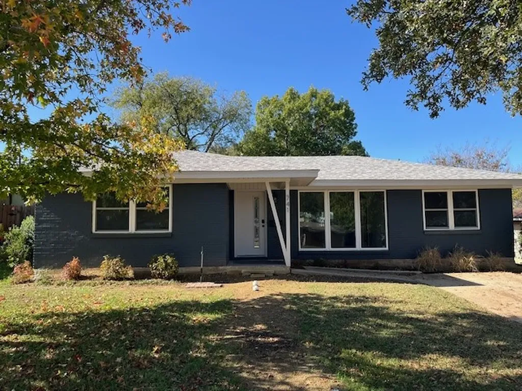 741 NW 14th Street Grand Prairie TX 75050