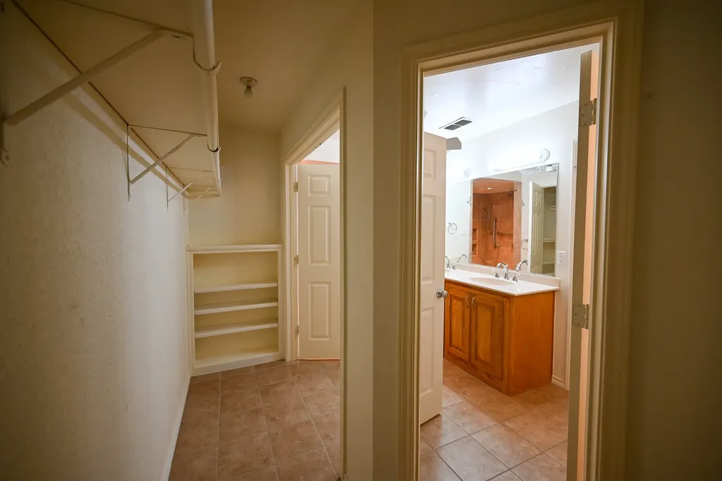 2951 N Trinity Street Decatur TX 76234