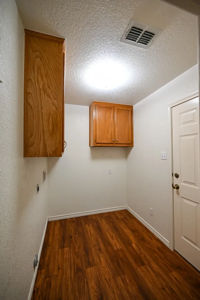 2951 N Trinity Street Decatur TX 76234