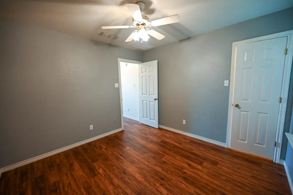 2951 N Trinity Street Decatur TX 76234