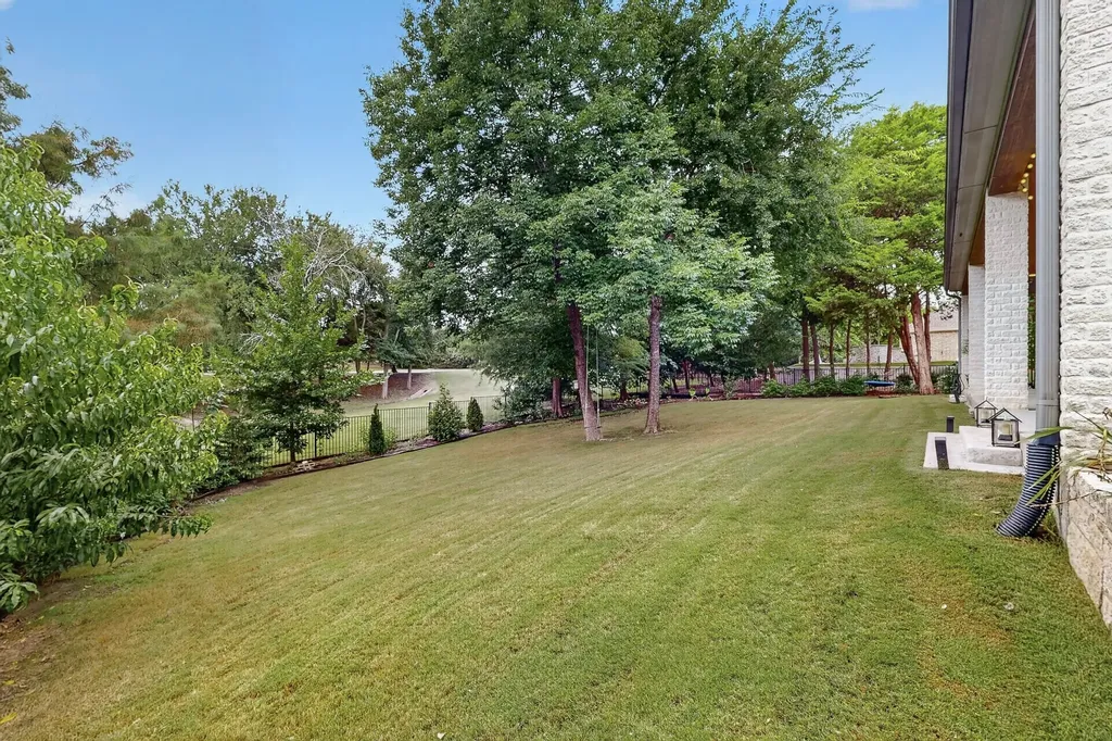 141 Mallard Crossing Heath TX 75032