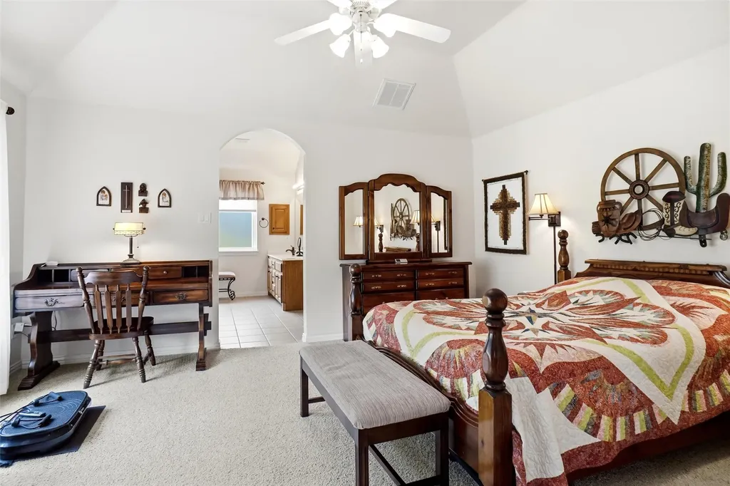 114 Bolivar Drive Weatherford TX 76085