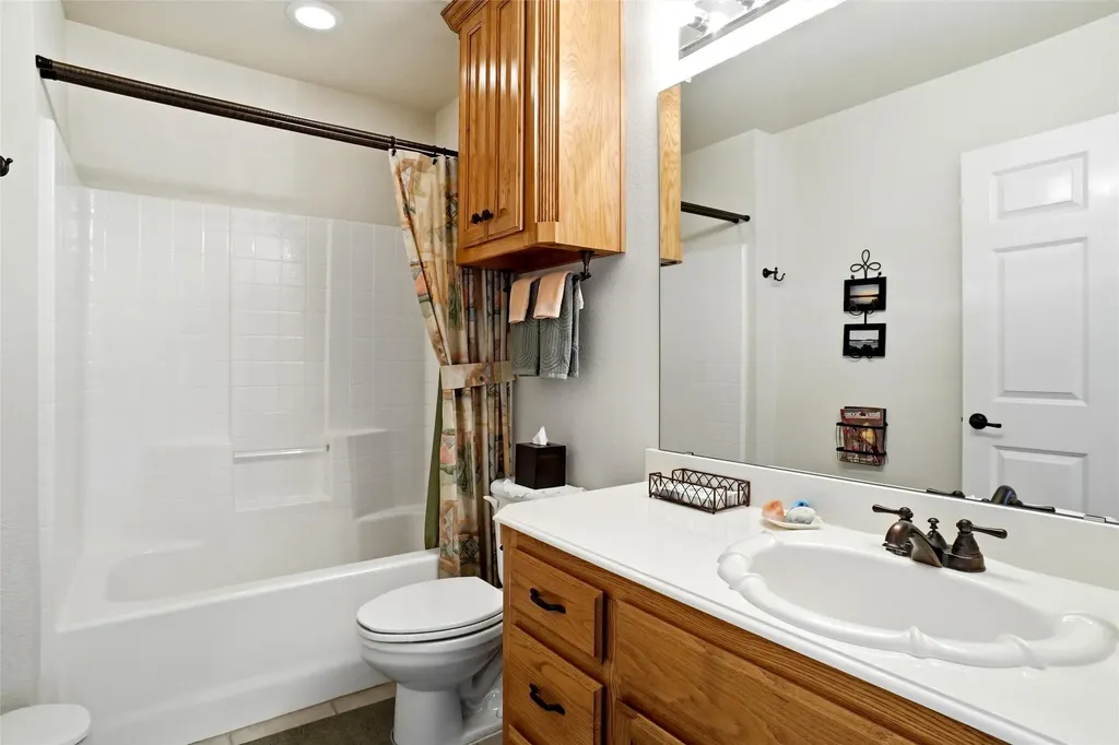 114 Bolivar Drive Weatherford TX 76085