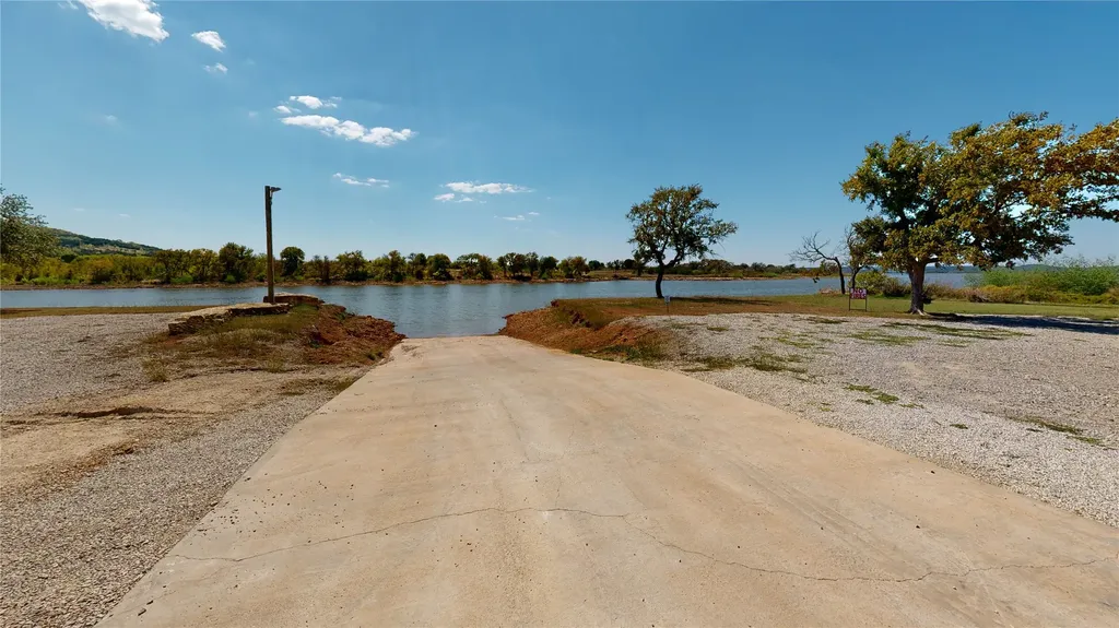 1241 Balcones Lane Graford TX 76449
