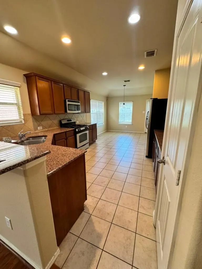 2808 Houston Wood Fort Worth TX 76244