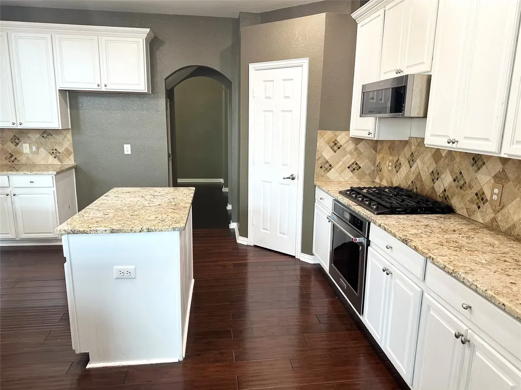 806 Cascades Drive Allen TX 75002
