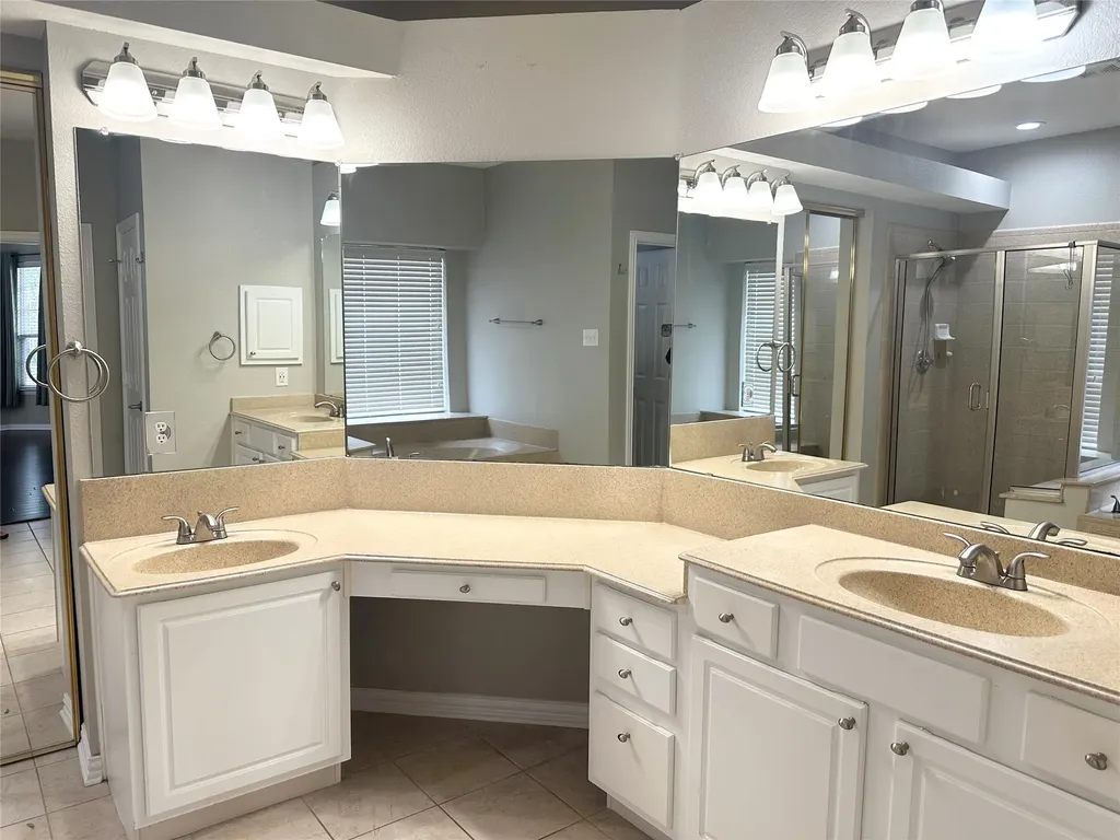 806 Cascades Drive Allen TX 75002