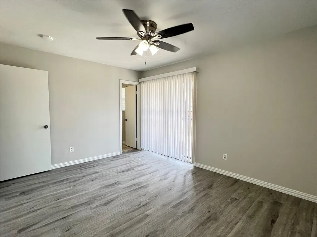 1006 Mccallum Drive Garland TX 75042
