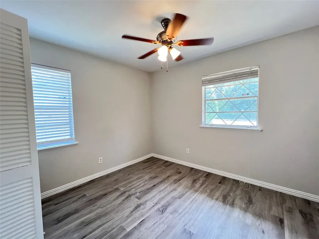 1006 Mccallum Drive Garland TX 75042
