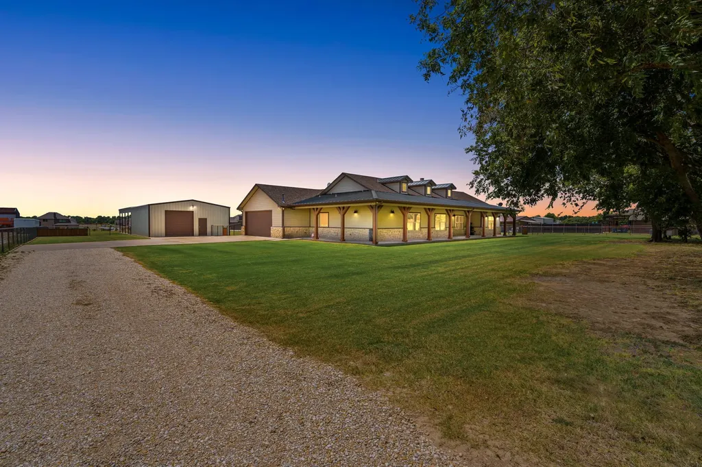 6231 Michael Road Sanger TX 76266