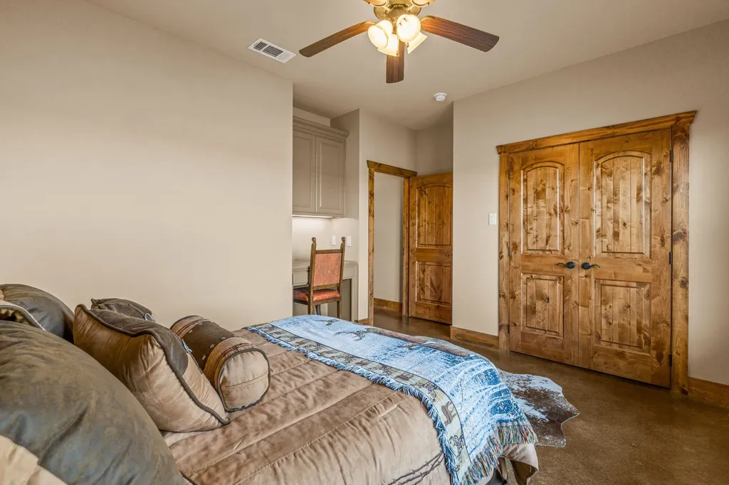 6231 Michael Road Sanger TX 76266