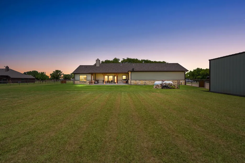 6231 Michael Road Sanger TX 76266
