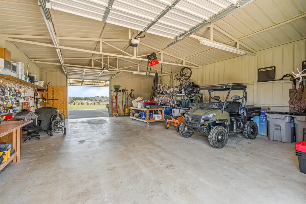 6231 Michael Road Sanger TX 76266