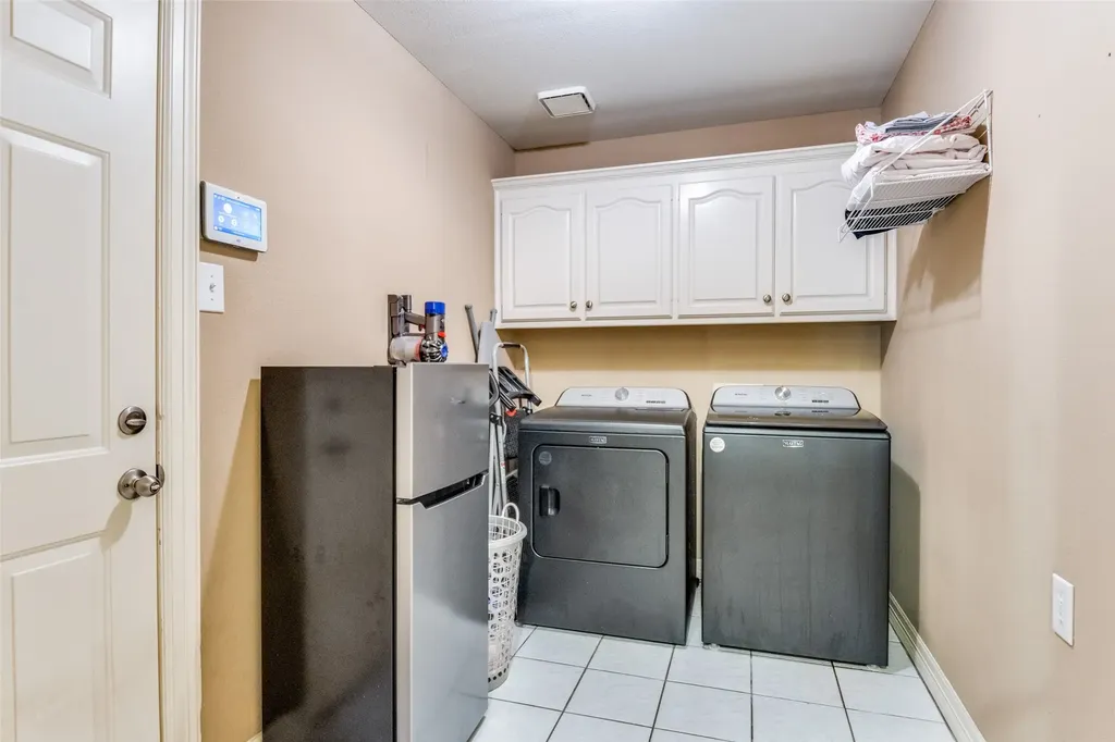 325 Valiant Drive Rockwall TX 75032