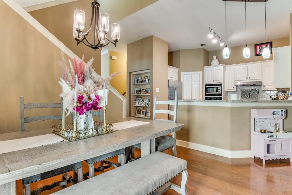 325 Valiant Drive Rockwall TX 75032