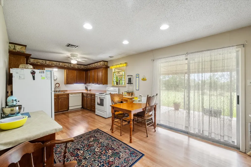 1209 Hidden Hills Drive Corsicana TX 75110