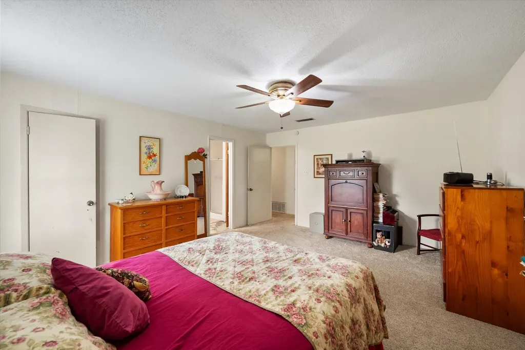 1209 Hidden Hills Drive Corsicana TX 75110