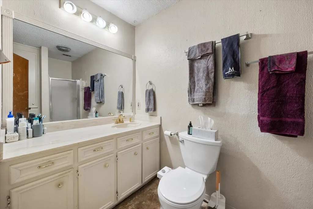 1209 Hidden Hills Drive Corsicana TX 75110