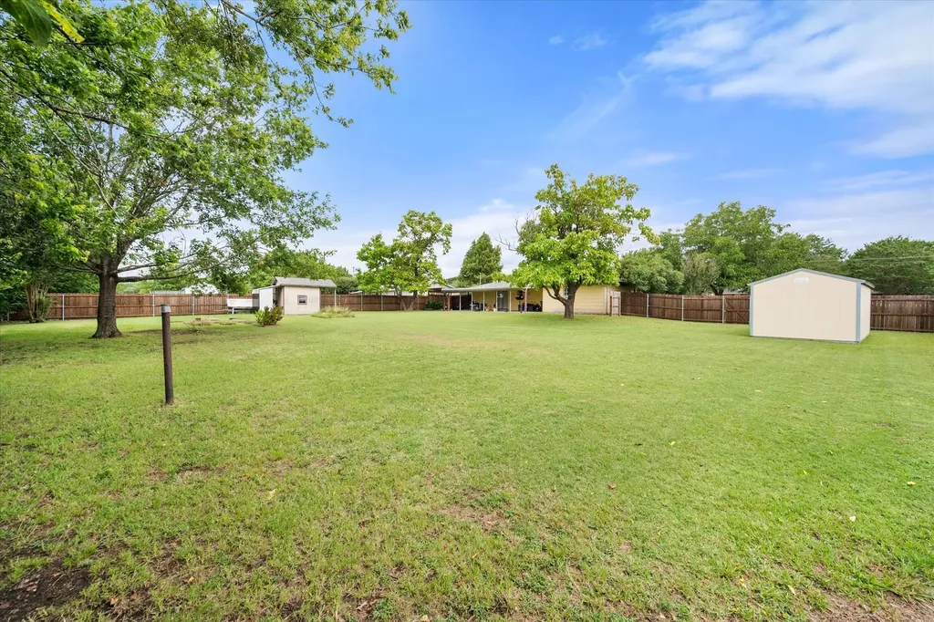 1209 Hidden Hills Drive Corsicana TX 75110