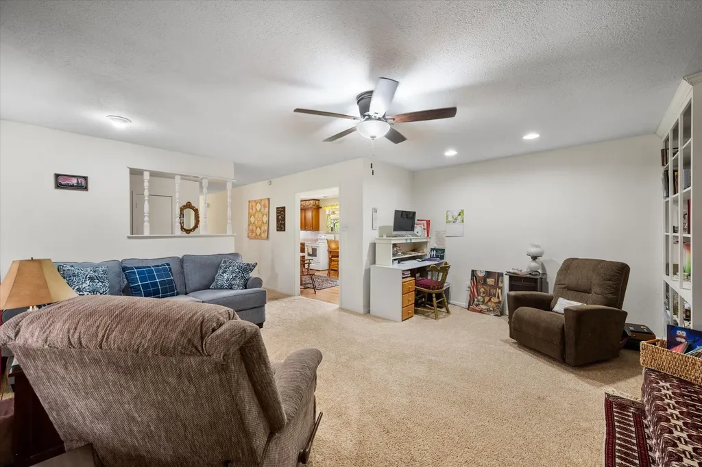 1209 Hidden Hills Drive Corsicana TX 75110