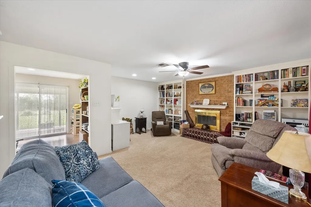 1209 Hidden Hills Drive Corsicana TX 75110