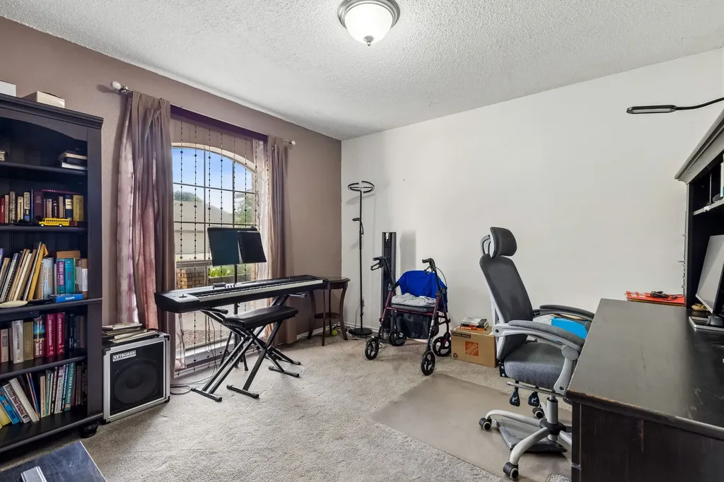 903 Wyndham Place Arlington TX 76017