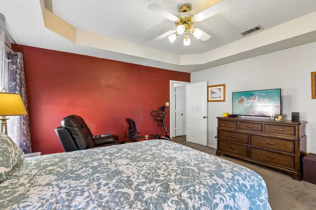 903 Wyndham Place Arlington TX 76017