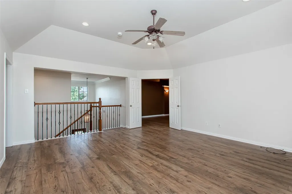 900 Fannin Drive Lantana TX 76226