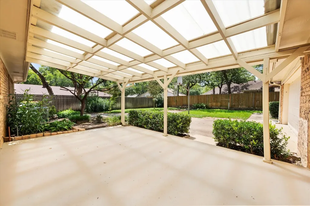 1104 Arlena Drive Arlington TX 76012